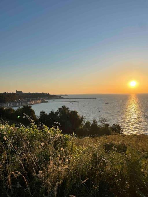 Au Bord De La Mer Appartement 2 Personnes Сен-Беноа-дез-Онд Екстериор снимка